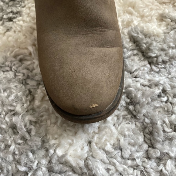 Size 8 western style ankle boots - Picture 4 of 7